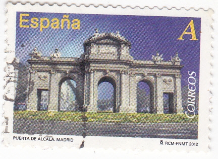 PUERTA DE ALCALA- Madrid  (7)