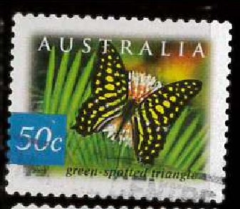 MARIPOSA GREEN SPOTTED TRIANGLE