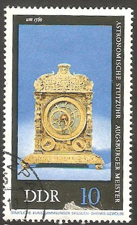 1736 - Reloj antiguo