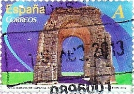 Arco romano de Cáparra