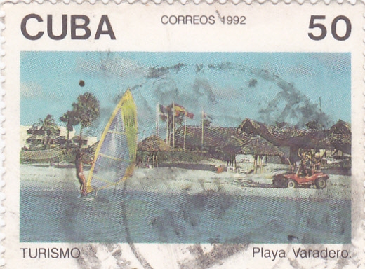 TURISMO-PLAYA VARADERO