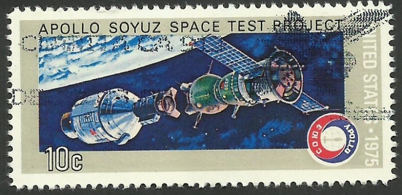 1060 - Cooperación espacial con URSS, Apolo Soyuz