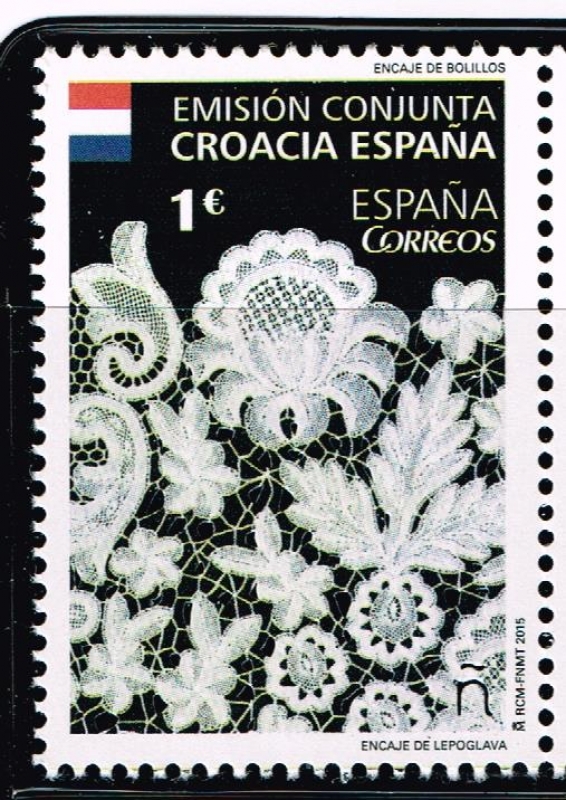 Edifil  4957  Encaje de Bolillos.  Croacia-España.  Encaje de Lepoglava.