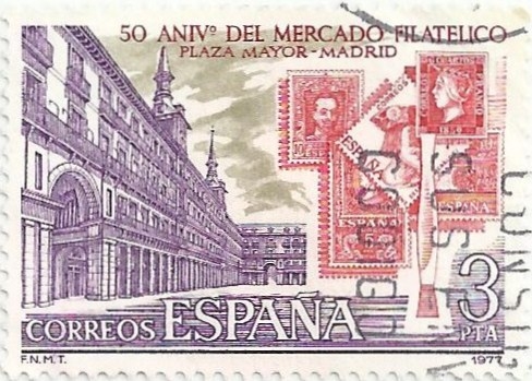 50 ANIVERSARIO DEL MERCADO FILATÉLICO EN PLAZA MAYOR DE MADRID. EDIFIL 2415