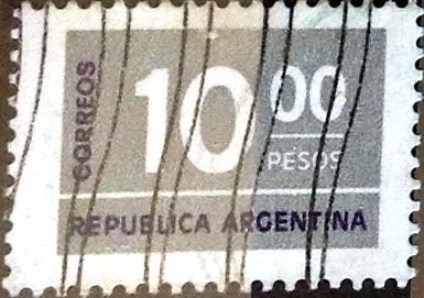 Intercambio 0,20 usd 10 pesos 1976