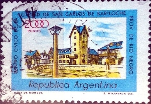 Intercambio 0,40 usd 2000 pesos 1977