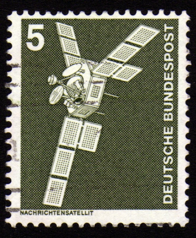 COL-NACHRICHTENSATELLIT-SATELITE ARTIFICIAL