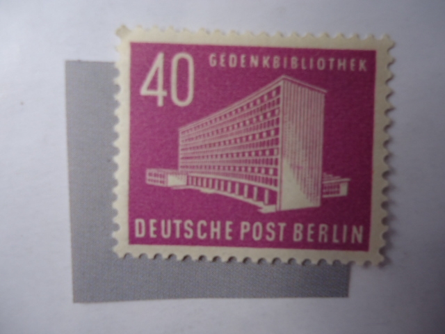 Dedenkbibliothek - Deutsche Post-Berlin