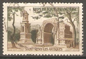 SAINT-REMY LES ANTIQUES