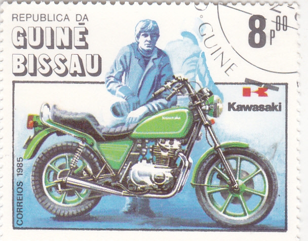 MOTO- KAWASAKI