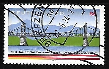 Puente sobre el rio Salzach