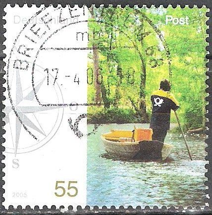 Serie Correos 2005,Cartero con el barco de correo en el Spreewald.