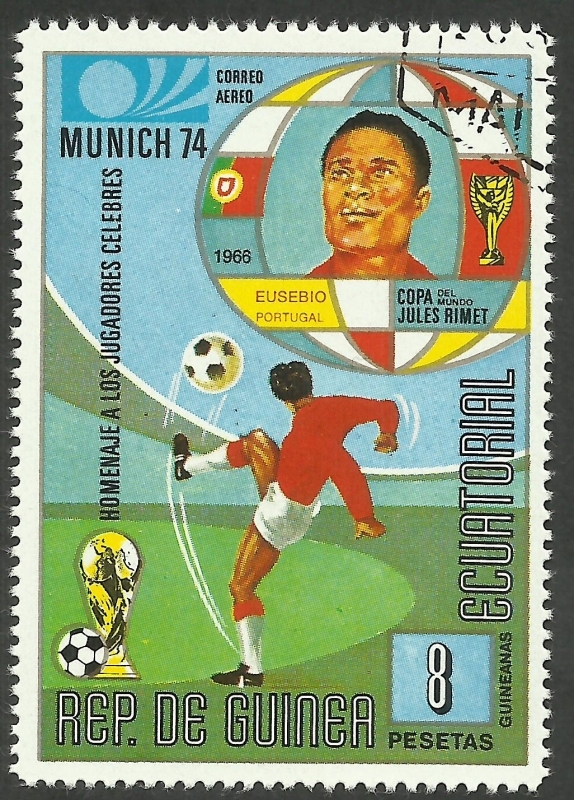 24 - Eusebio, futbolista de la selección de Portugal