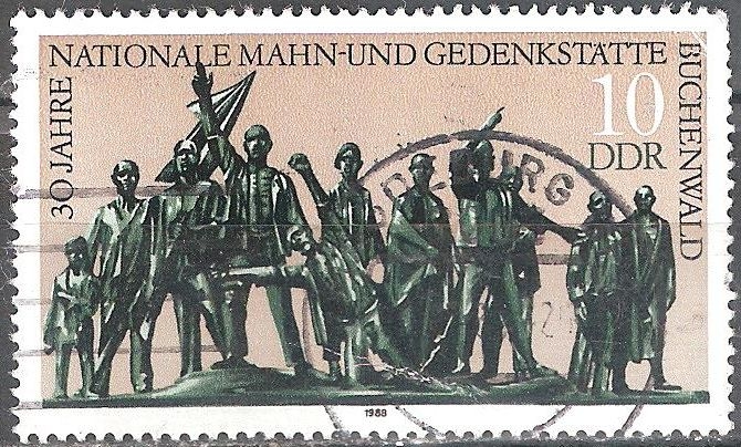 30 años monumento conmemorativo Buchenwald (DDR).