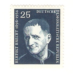 310 - Anivº de la muerte de Berthold Brecht