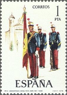 2451 - Uniformes militares - Abanderado de Infantería Regimiento Inmemorial del Rey 1908