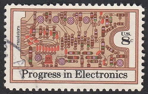 995 - Desarrollo de la electrónica