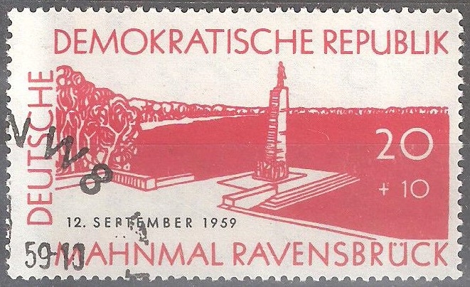 Inauguración del Monumento Nacional y Sitio Memorial-Ravensbrück(DDR).