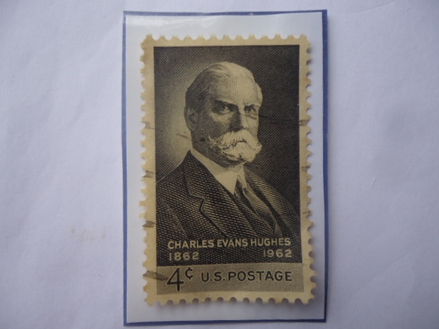 Dr Charles Evans Hughes (1862-1962)-Abogado- Exgobernador de Nueva York. 