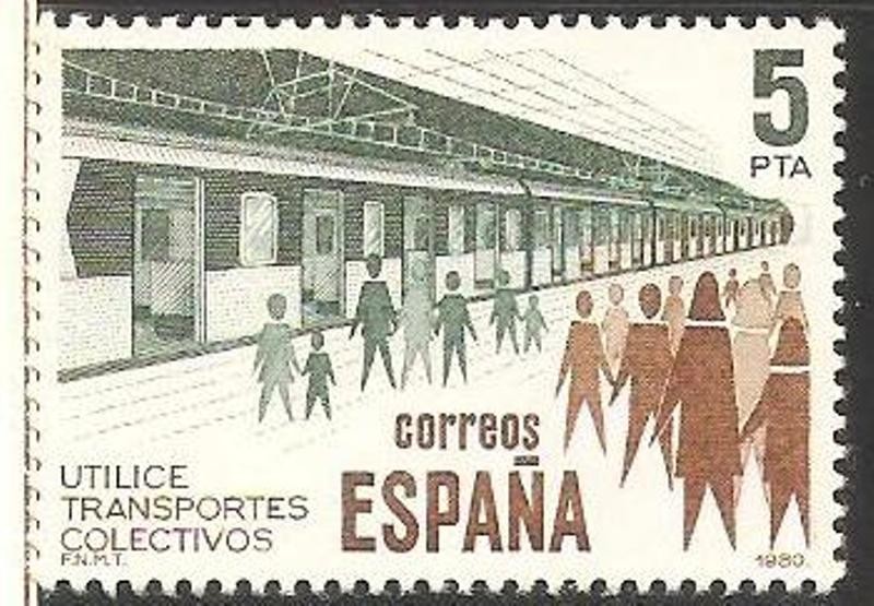 2562 - Utilice transportes colectivos, metro