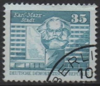 Munumento Karl-Marx