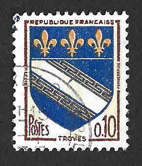 698 - Escudo de Troyes  