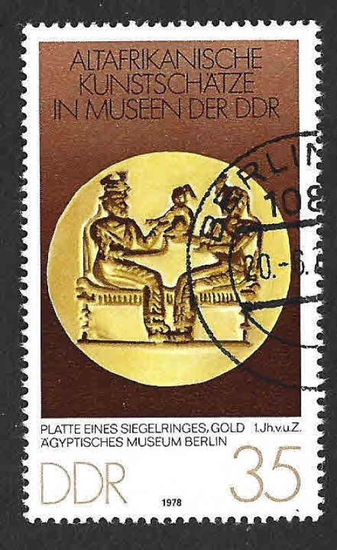 1922 - Artesanía Africana en los Museos de la DDA