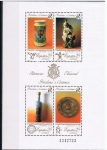 Stamps Spain -  Edifil  3115   Patrimonio Artísico Nacional  Porcelana y cerámica  Se completa en el centro con el b