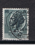 Stamps Italy -  Personaje