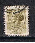 Stamps Italy -  Personaje