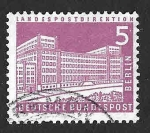 Stamps Germany -  9N121 - Edificio de Administración de Correos del Estado (BERLÍN)