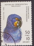 Stamps Madagascar -  Anodorhynchus hyacinthinus