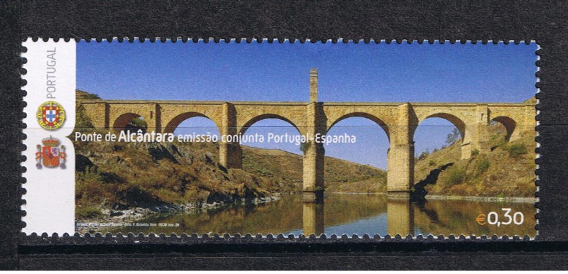 Edifil  4264   Puentes ibéricos.  Emisión conjunta con Portugal.  