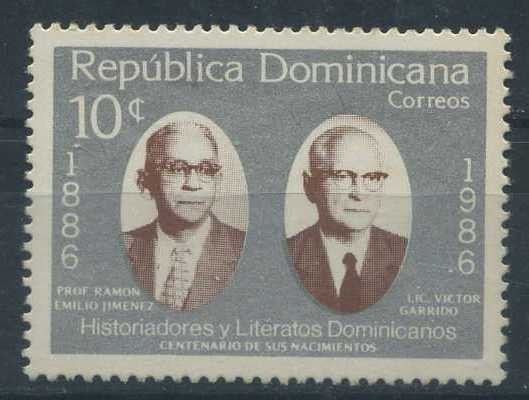 Scott 979 - Historiadores y Literatos Dominicanos