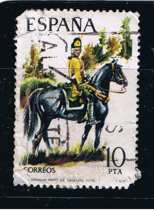 Edifil  2240  Uniformes militares.  