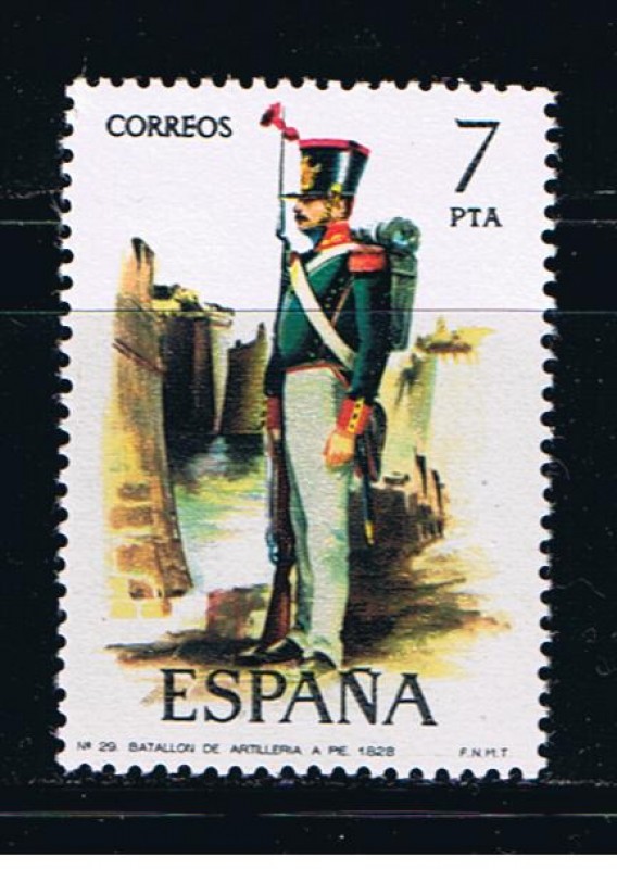 Edifil  2353  Uniformes militares.  