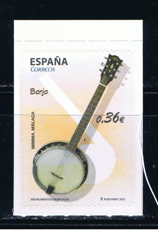 Edifil  4712  Instrumentos musicales.  