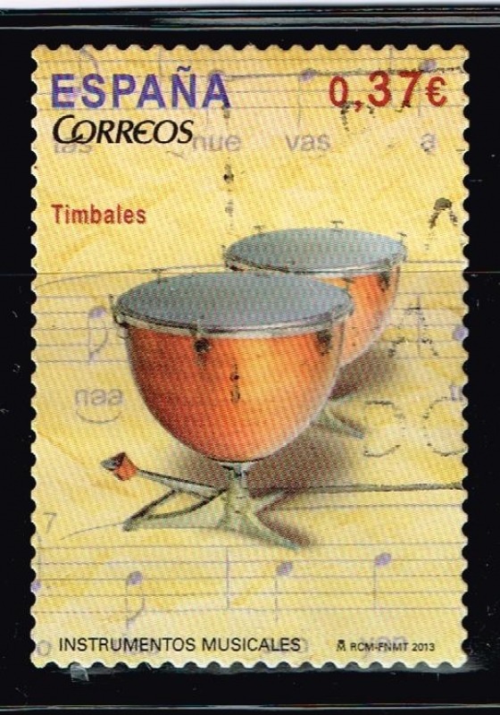 Instrumentos musicales.  Timbales.