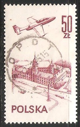 Plane over Warsaw castle