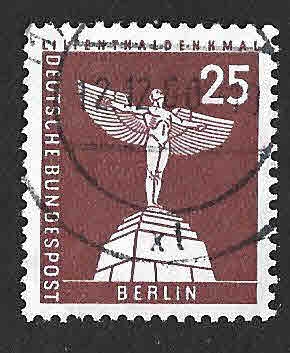 9N129 - Monumento a Lilienthal (BERLÍN)