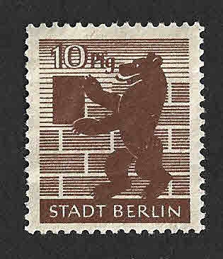 11N4 - El Oso de Berlín DDR 